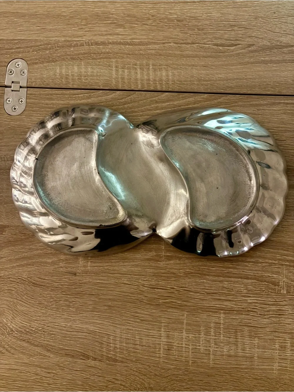 Silver Vintage Double Shell Divided Serving Dish - Blue & White Medallion - 14in